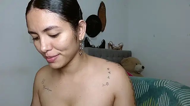 Sexy Lia  online show from July 17, 2:42 am