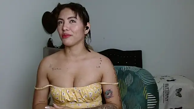 Sexy Lia  online show from November 26, 11:27 pm
