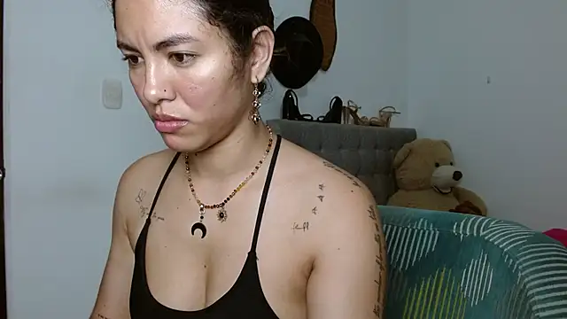 Sexy Lia  online show from June 19, 4:40 am