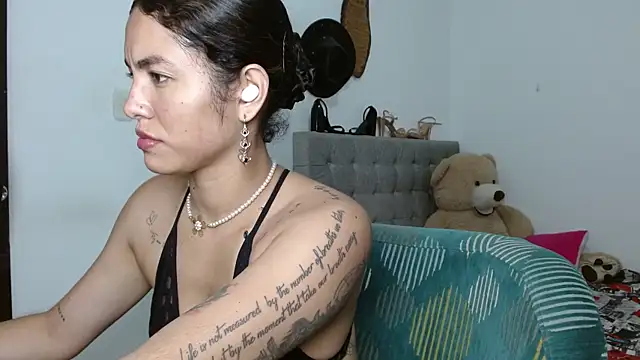 Sexy Lia  online show from May 30, 1:12 am