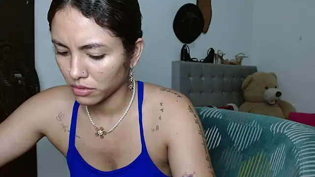 Sexy Lia  online show from May 26, 1:04 am