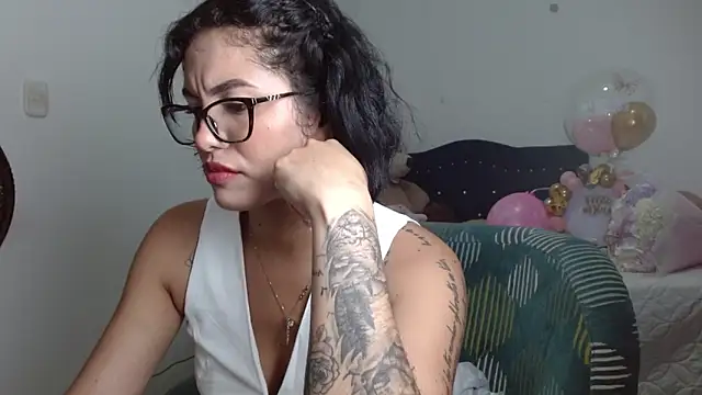 Sexy Lia  online show from February 7, 2:41 am