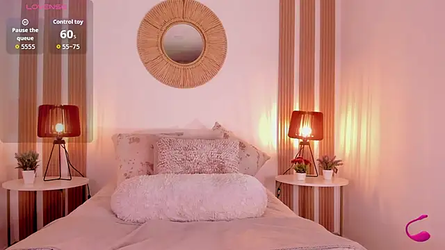 Snapshot of bella_arias chatting on November 4, 7:28 pm bella arias online show from November 4, 7:28 pm