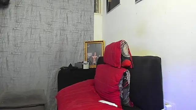 vincent carusso94 online show from April 7, 4:25 am