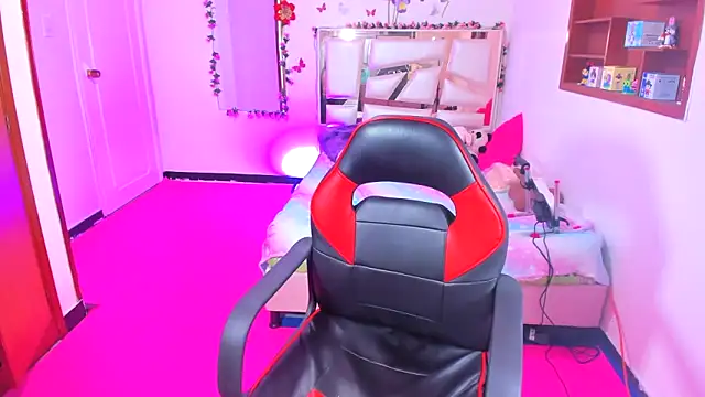 perlabeautiful online show from March 20, 1:17 am