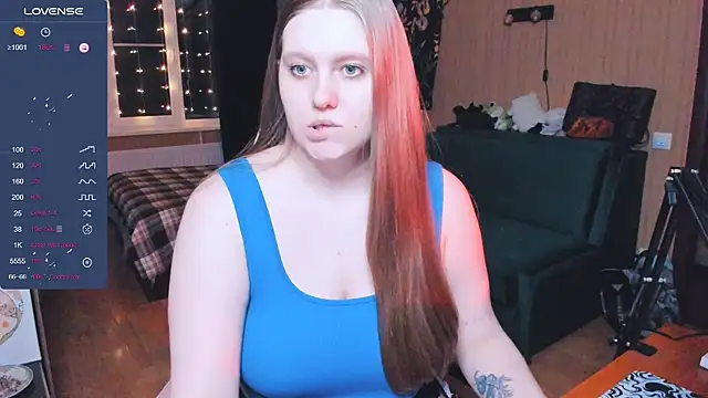 Snapshot of Alice_Dreamgirl_ chatting on November 30, 1:56 pm Alice Dreamgirl online show from November 30, 1:56 pm