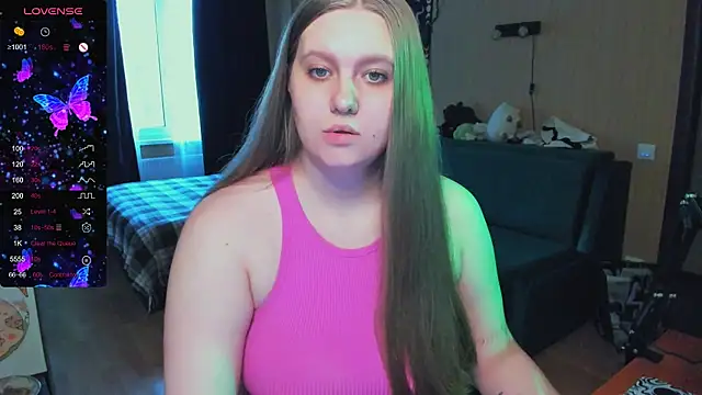 Snapshot of Alice_Dreamgirl_ chatting on November 15, 11:47 am Alice Dreamgirl online show from November 15, 11:47 am