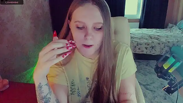 Alice Dreamgirl  online show from February 8, 12:17 pm
