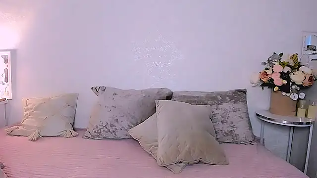 Snapshot of sweetdream_eva chatting on September 19, 12:14 am sweetdream eva online show from September 19, 12:14 am