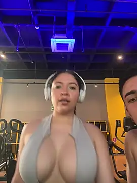 johanafox  online show from January 14, 6:55 pm