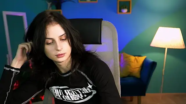 JadeCastle  online show from November 25, 4:57 am