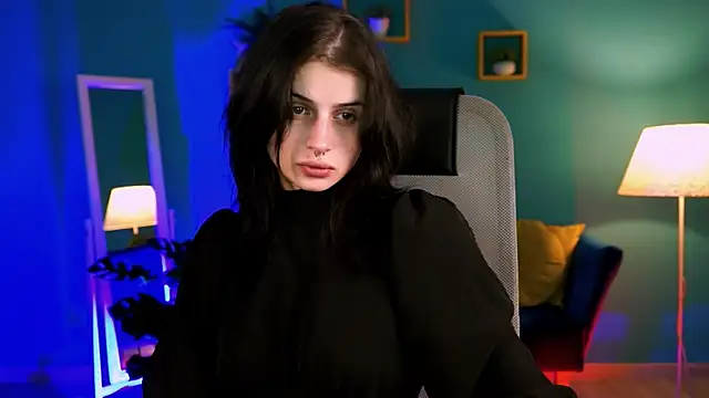 JadeCastle  online show from December 15, 5:30 pm