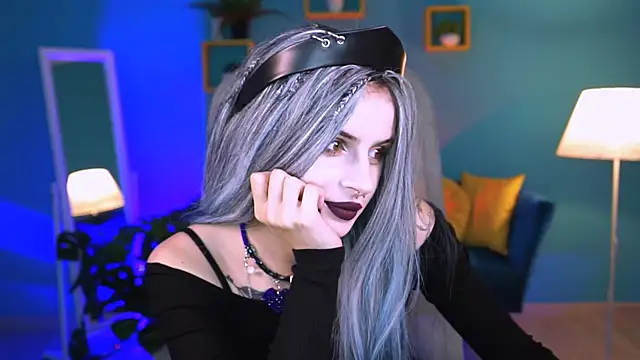 JadeCastle  online show from October 26, 5:57 pm