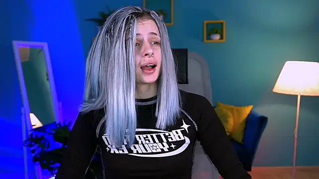 JadeCastle  online show from November 5, 3:42 am