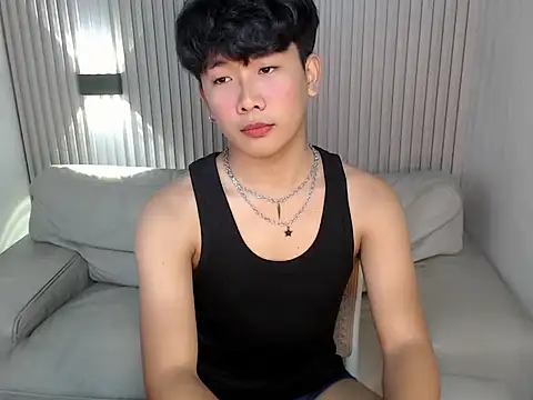 dangerzone0122 online show from November 19, 4:07 pm