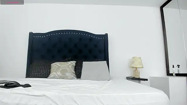 hotmature1 online show from November 12, 11:47 am