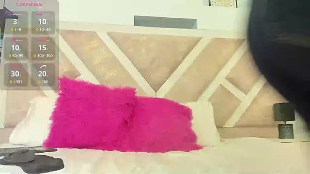 hotmature1 online show from February 12, 11:10 am