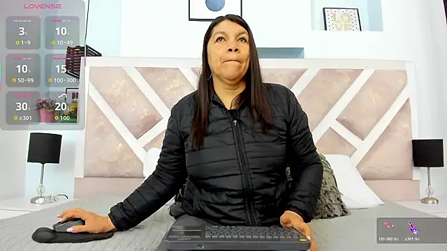 hotmature1 online show from March 8, 11:02 am