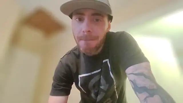 Huntzg23 online show from March 4, 5:53 pm