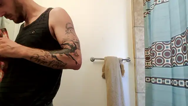 Huntzg23 online show from April 5, 6:25 pm