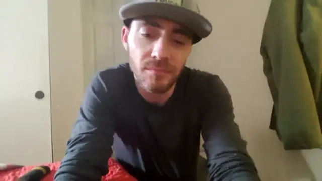 Huntzg23 online show from March 6, 12:38 am