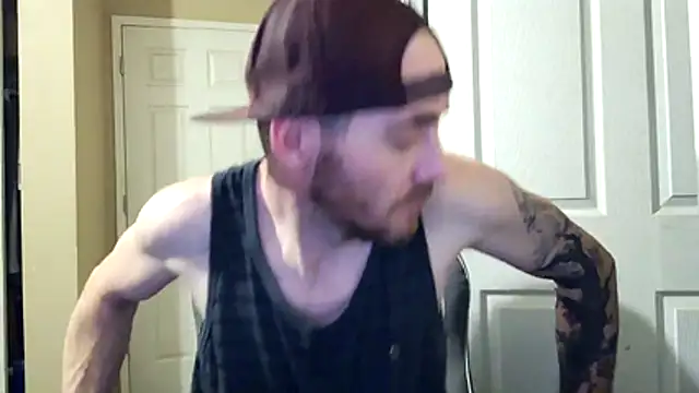 Huntzg23 online show from April 10, 3:02 am