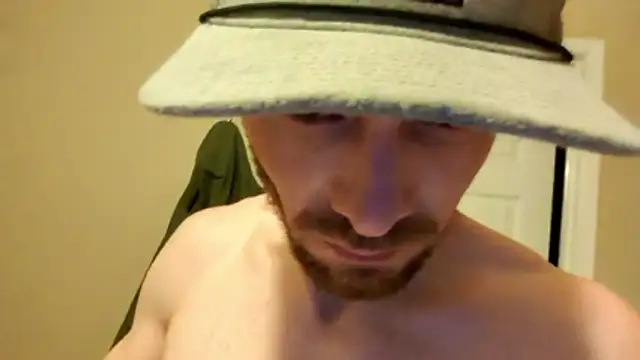 Huntzg23 online show from November 29, 2:34 am