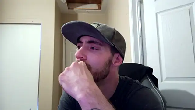 Huntzg23 online show from March 20, 3:29 am