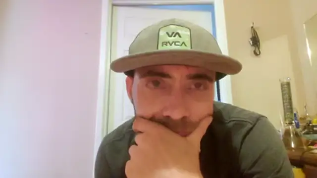 Snapshot of Huntzg23 chatting on June 3, 1:17 am Huntzg23 online show from June 3, 1:17 am