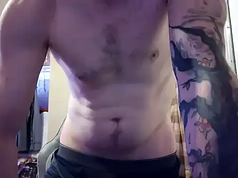 Huntzg23 online show from March 11, 12:15 am