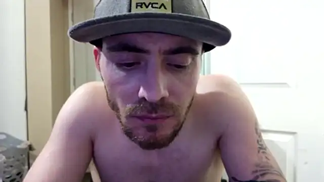 Huntzg23 online show from March 30, 5:53 am