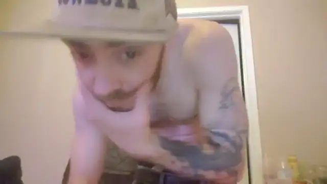 Huntzg23 online show from December 16, 7:56 am