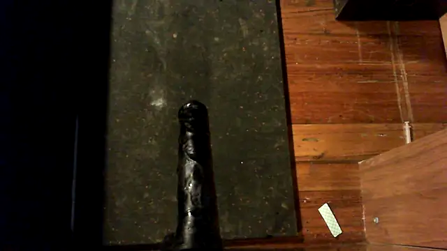 Snapshot of kinkycdslutsv chatting on June 8, 10:10 pm kinkycdslutsv online show from June 8, 10:10 pm