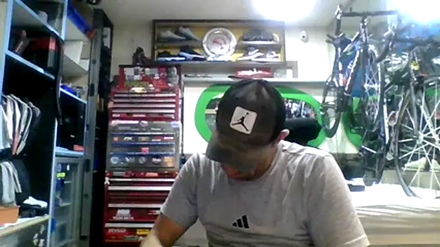 kinkycdslutsv online show from April 18, 9:55 am