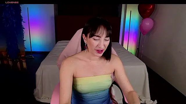 AnneHaddaway online show from February 16, 7:45 pm