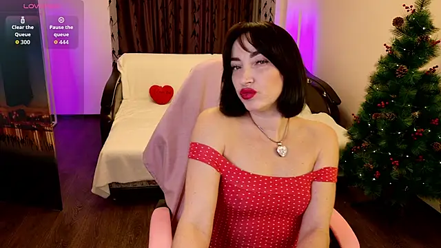 AnneHaddaway online show from January 6, 8:35 pm