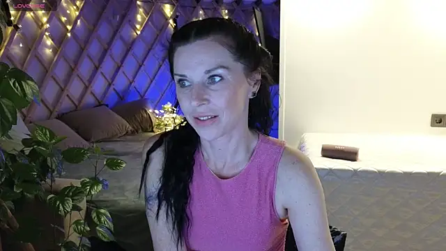 LinaJoy online show from June 24, 10:07 pm