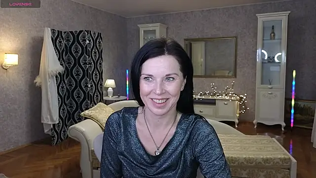 Snapshot of LinaJoy chatting on January 14, 8:23 pm LinaJoy online show from January 14, 8:23 pm