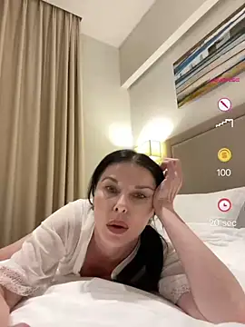 LinaJoy online show from July 16, 9:23 pm