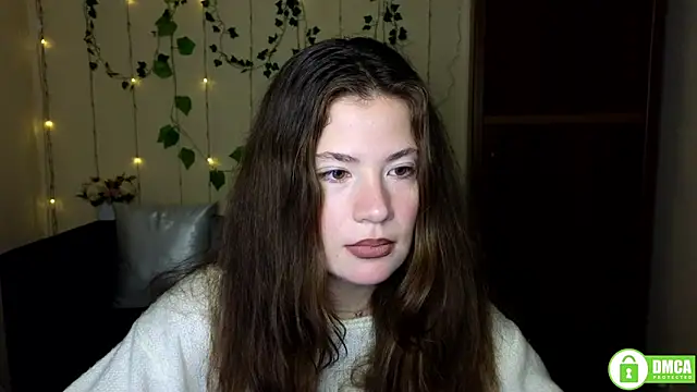 Snapshot of Alicia_redfollow chatting on November 28, 6:24 am Alicia redfollow online show from November 28, 6:24 am