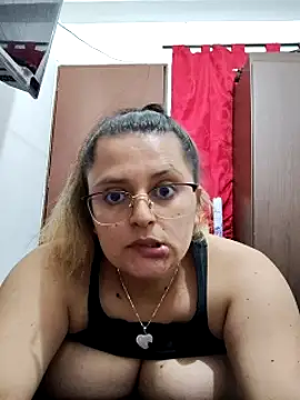 Miss balloonsmila online show from January 11, 12:22 am