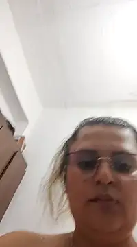 Miss balloonsmila online show from January 12, 3:07 am