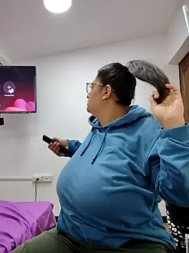 Miss balloonsmila online show from October 23, 3:05 am