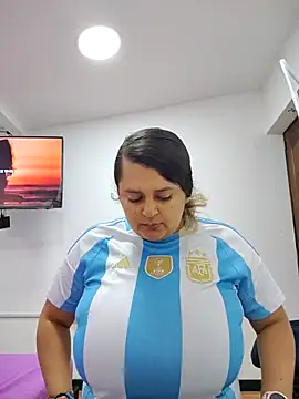 Miss balloonsmila online show from November 20, 3:29 am