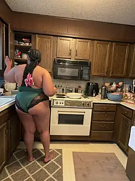 InterRacialFacial7296 online show from June 21, 12:44 pm