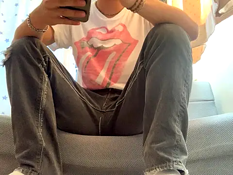 kuma0908 online show from September 14, 12:22 am