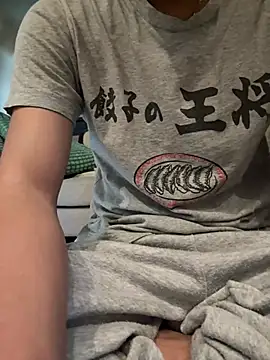 kuma0908 online show from April 11, 5:59 am