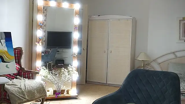 moonlight4u online show from April 8, 4:03 am