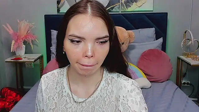 Curvy Dynamite  online show from March 30, 1:07 am