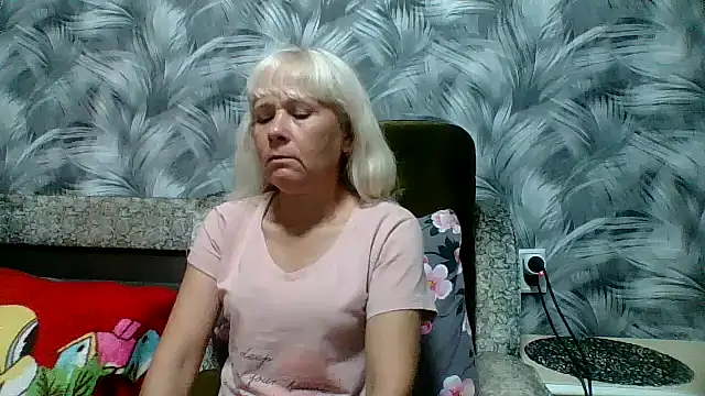 sakura blonde online show from October 9, 6:58 am